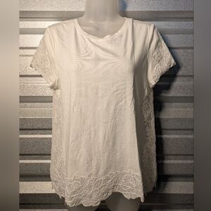 White House Black Market White Lace Accent Tee